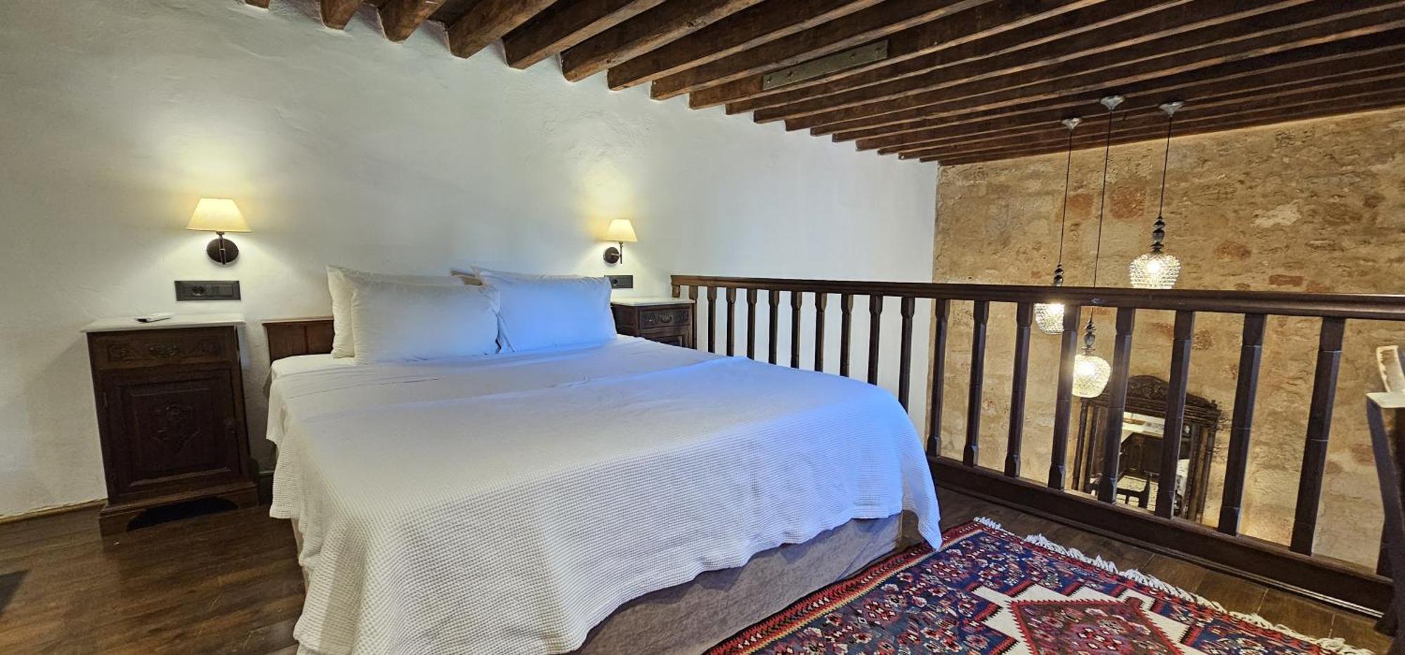 Villa Aphrodite Lindos Suites エクステリア 写真
