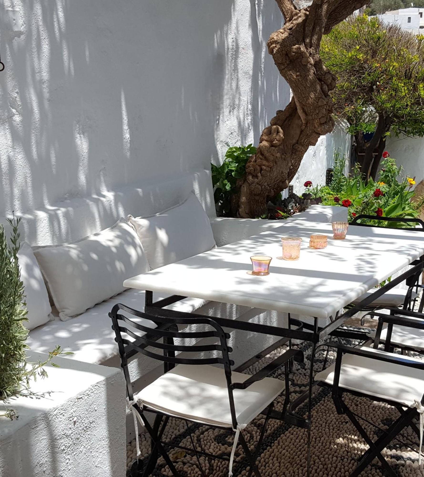 Villa Aphrodite Lindos Suites エクステリア 写真